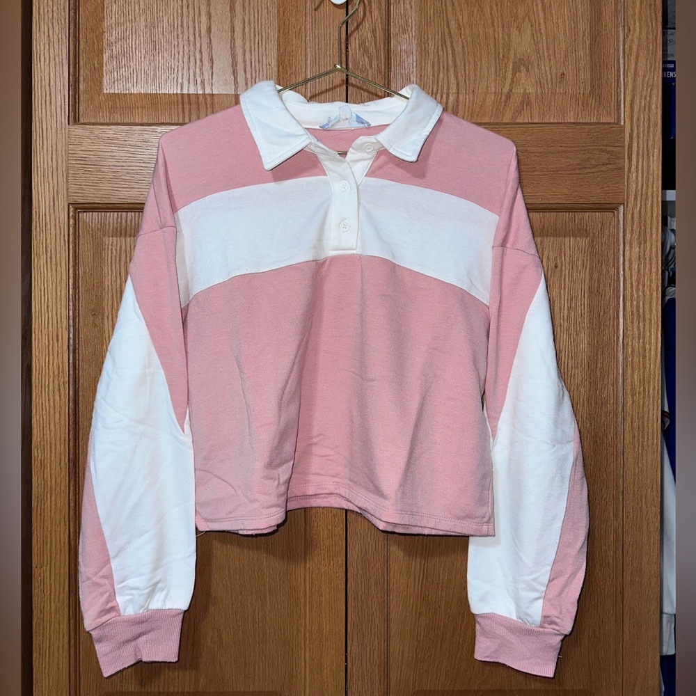 Women’s Cropped Long Sleeve Collared Top